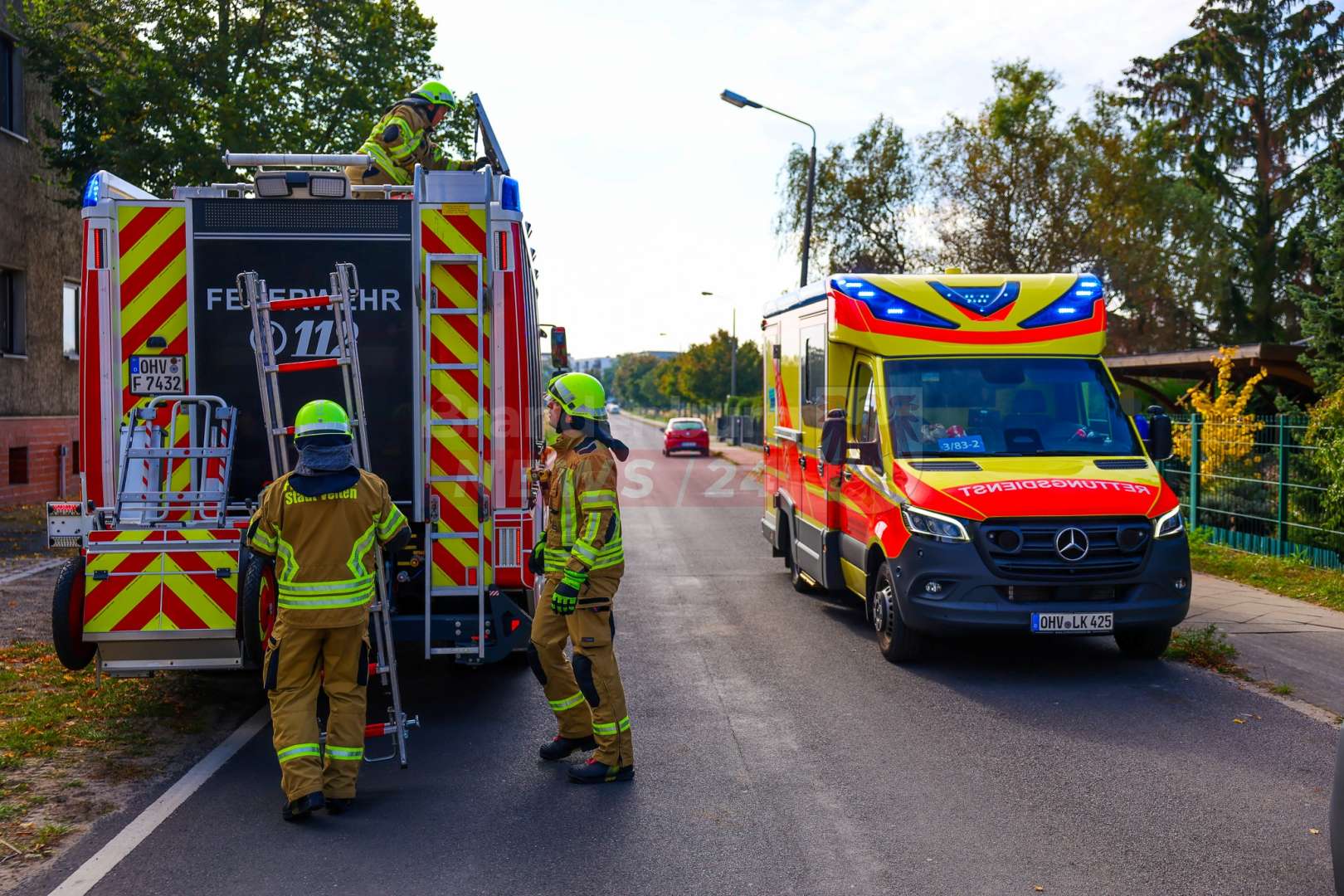 Bauarbeiter in Velten von Sand verschüttet – Rettung aus Baugrube