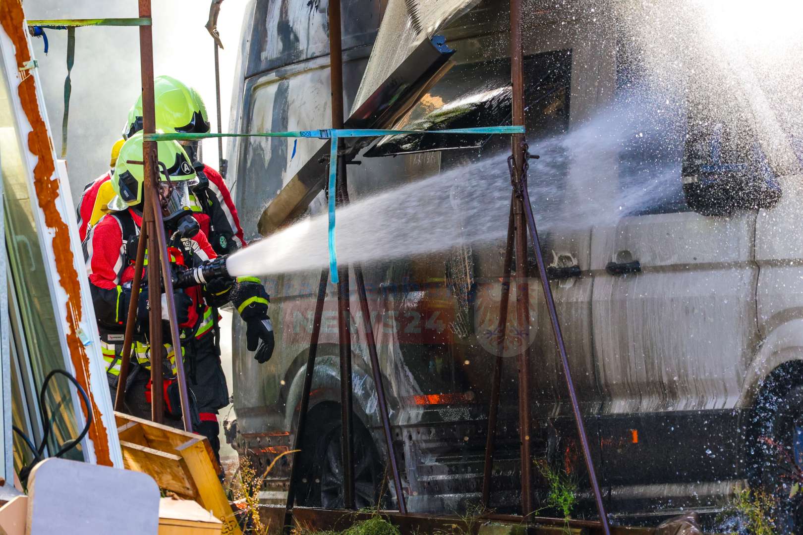Wohnmobil gerät in Marwitz in Brand – Feuerwehr verhindert Übergreifen der Flammen