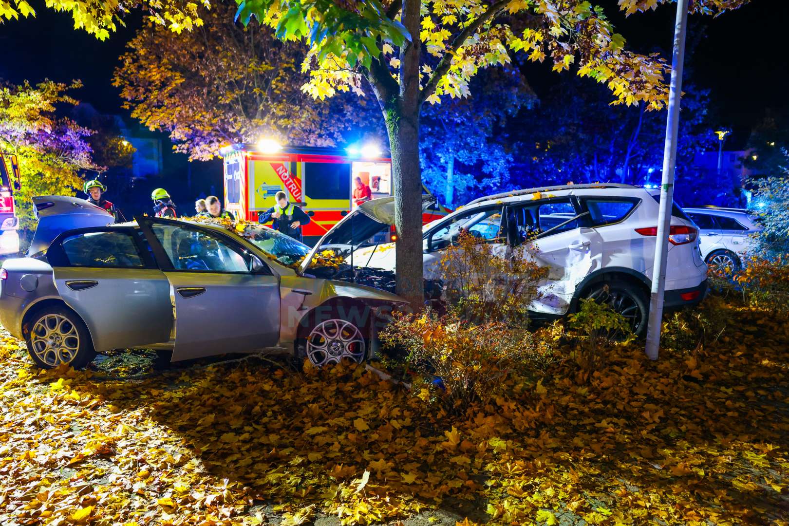 Polizeiflucht endet mit Unfall in Velten: 18-Jähriger rast in drei geparkte Autos – vier Verletzte 18-Jähriger mit 1,25 Promille