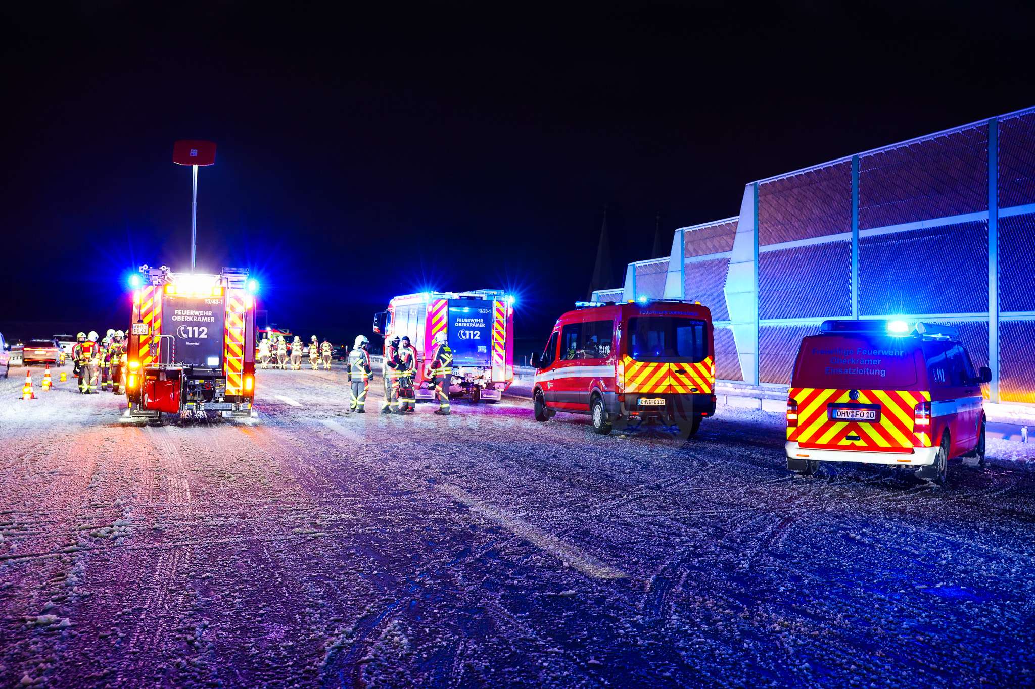 Glätte sorgt für zahlreiche Unfälle auf der A10/A24 und im Landkreis Oberhavel