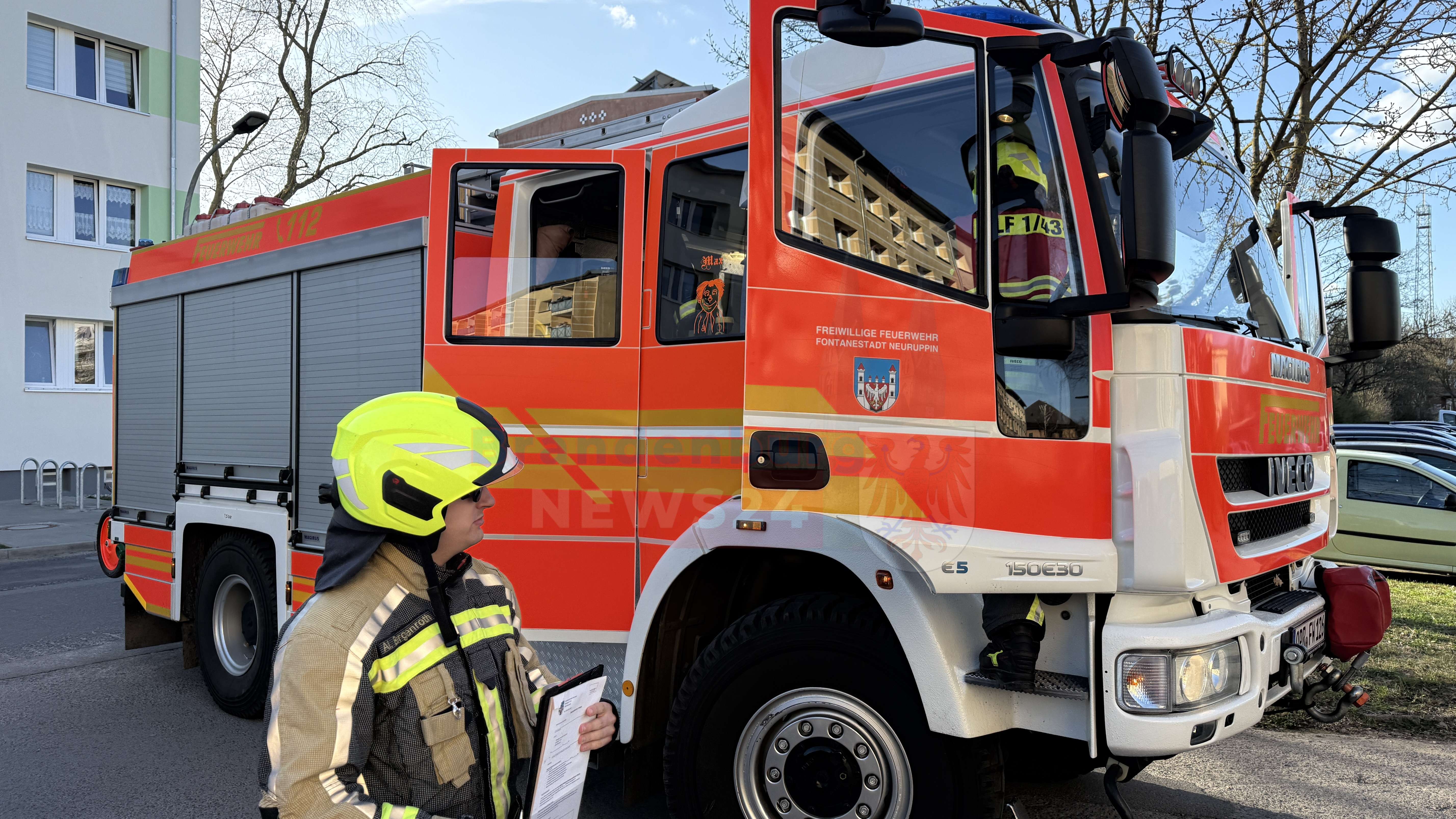 Unfall in Neuruppin: Lieferwagen übersieht 17-jährige Simson-Fahrerin