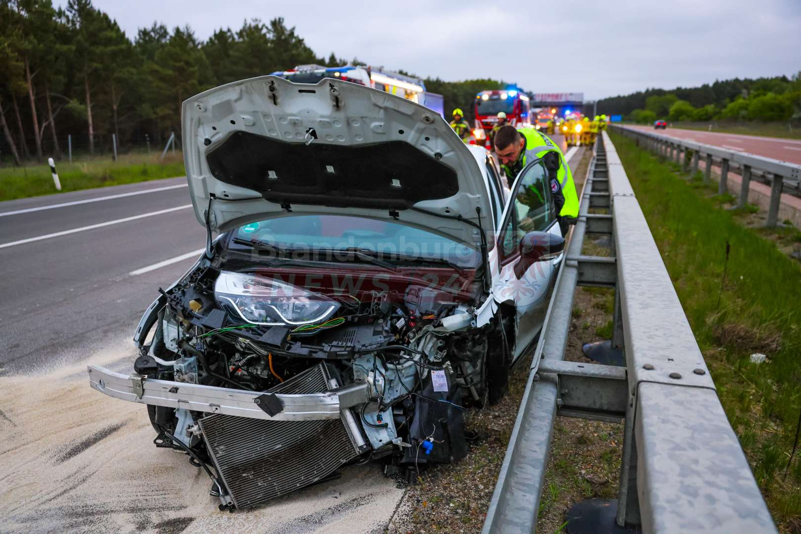 Verkehrsunfall auf der A10 bei Oranienburg – Unfallverursacher flüchtet