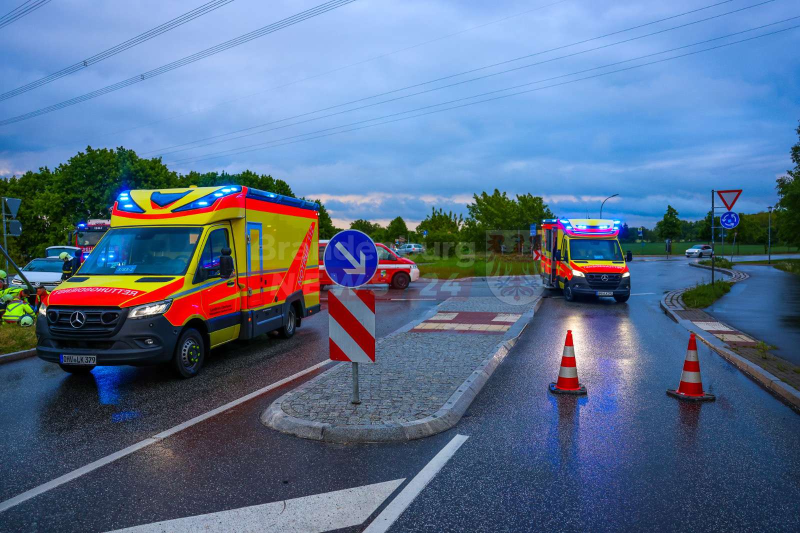 Schwerer Unfall bei Fahrstunde in Oberkrämer – 16-jähriger Motorradfahrer verletzt