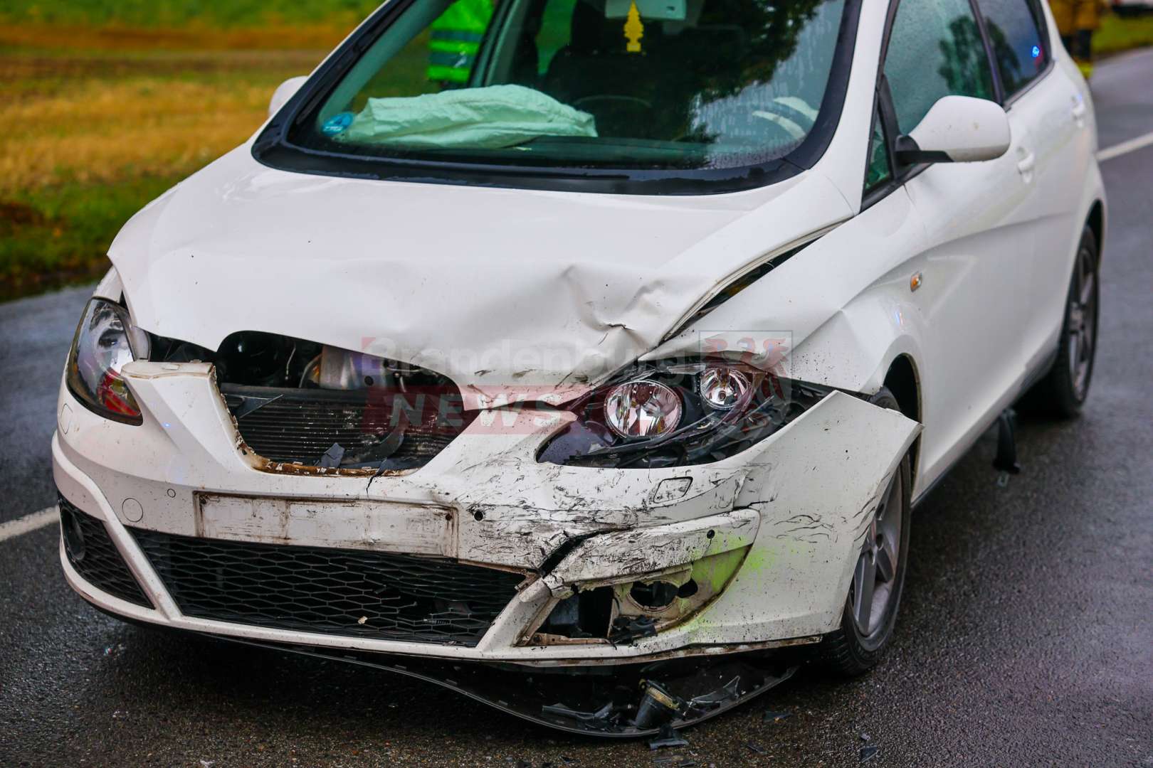 Zwei Verletzte nach Verkehrsunfall auf Berliner Chaussee in Kremmen