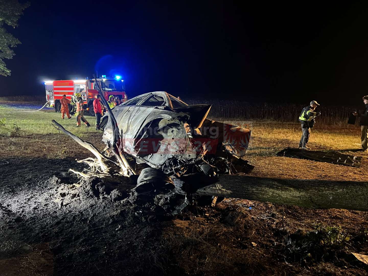Horror-Crash im Kreis Ostprignitz-Ruppin: Zwei Tote nach Brand in Unfallwrack