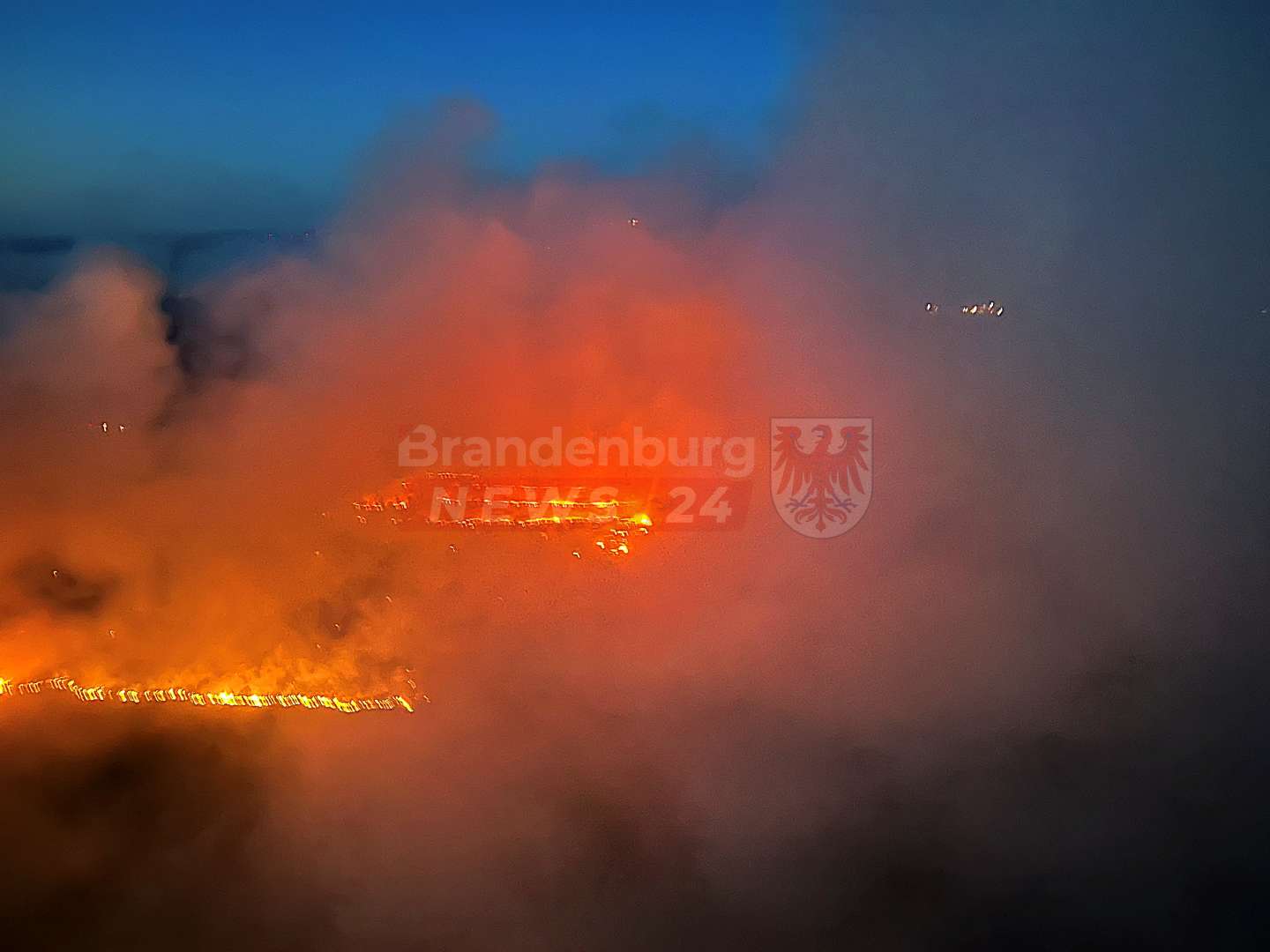 Gigantischer Waldbrand in der Gohrischheide: Lage spitzt sich dramatisch zu – Tausende Hektar in Flammen – Spezialkräfte aus Sachsen-Anhalt angefordert